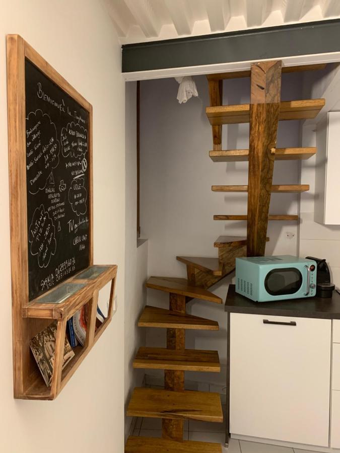 Tinyhouse Lägenhet La Roquette-sur-Siagne Exteriör bild
