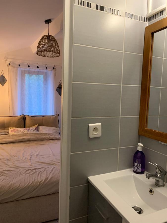 Tinyhouse Lägenhet La Roquette-sur-Siagne Exteriör bild