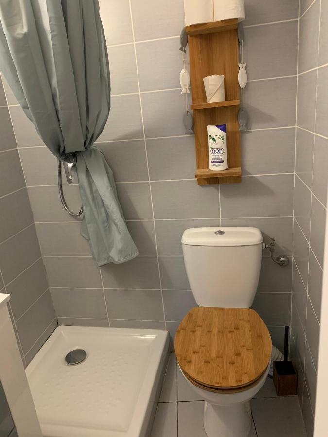 Tinyhouse Lägenhet La Roquette-sur-Siagne Exteriör bild